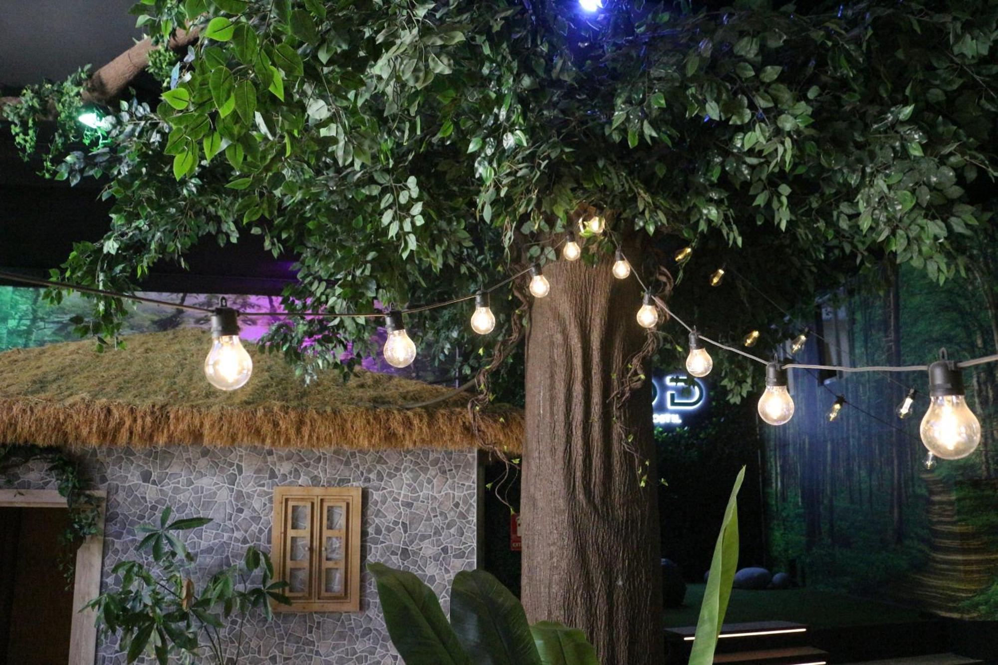 The Pod Suite Hostel Village Valencia Exterior photo